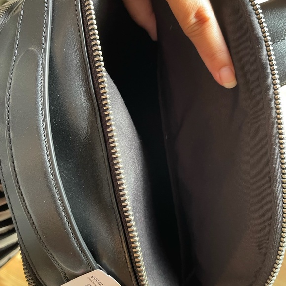 Authentic Coach Men’s Backpack - Picture 4 of 10